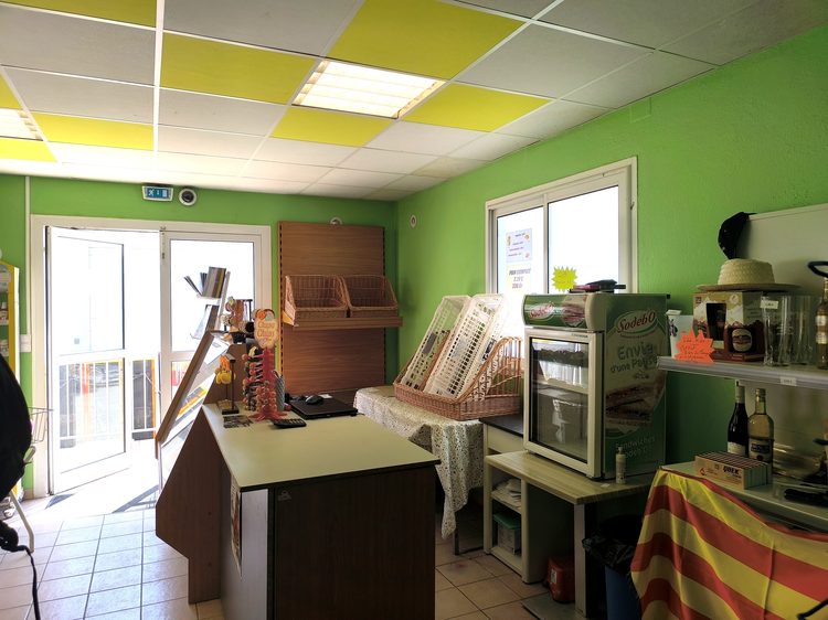 Products on sale in the shop, camping l'Étoile d'Or